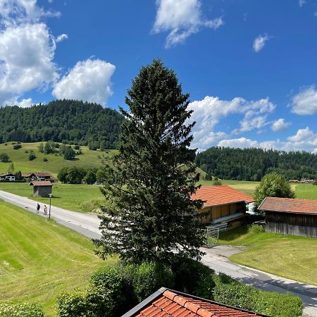Geraeumiges Domizil Mit Bergblick Und Sauna Oberwössen 外观 照片