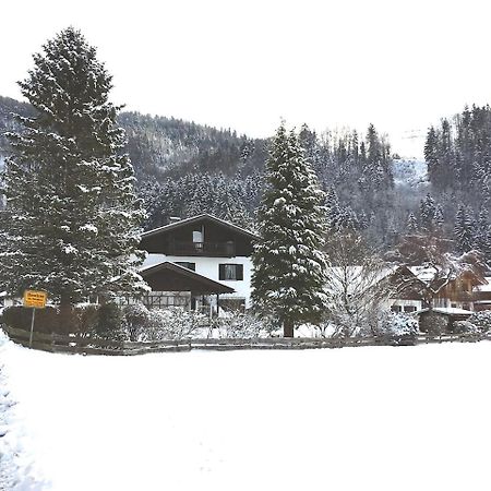 Geraeumiges Domizil Mit Bergblick Und Sauna Oberwössen 外观 照片